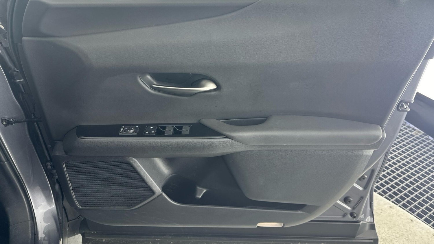 Used Lexus UX for sale - 78184878: Photo 22