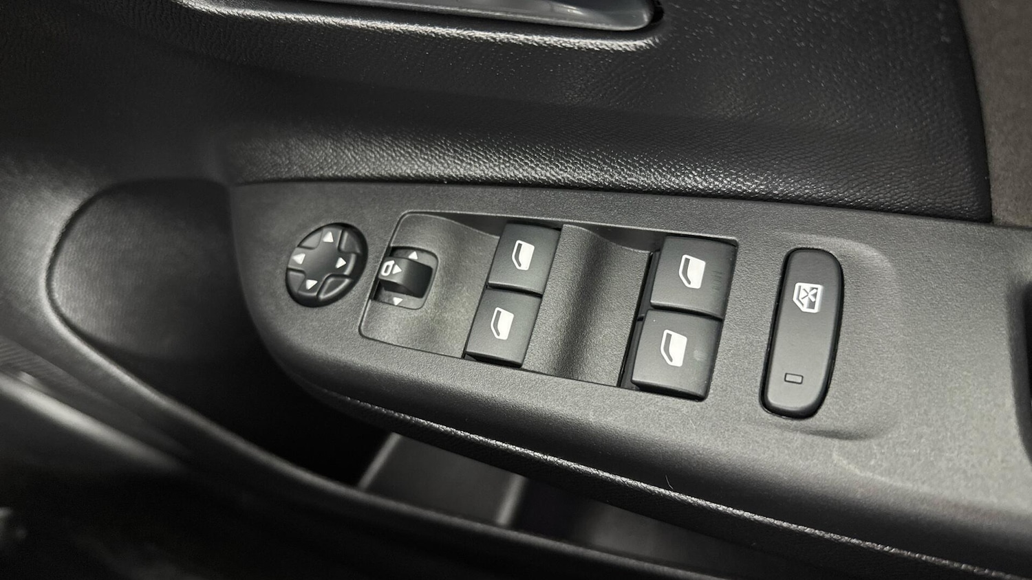 Used Vauxhall Corsa 2023 for sale - 78086557: Photo 23