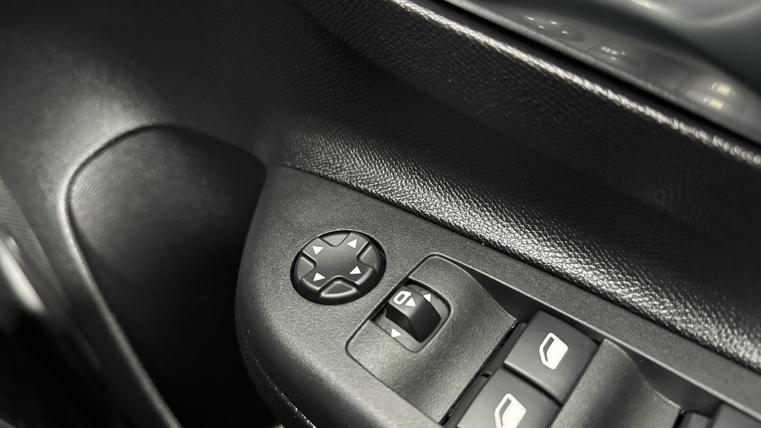 Used Vauxhall Corsa 2023 for sale - 78086557: Photo 31