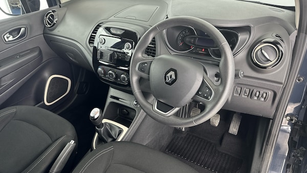 Used Renault Captur 2019 for sale - 76224754: Photo 9