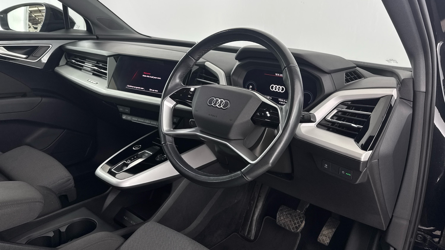 Used Audi Q4 e-tron 2022 for sale - 76197779: Photo 10