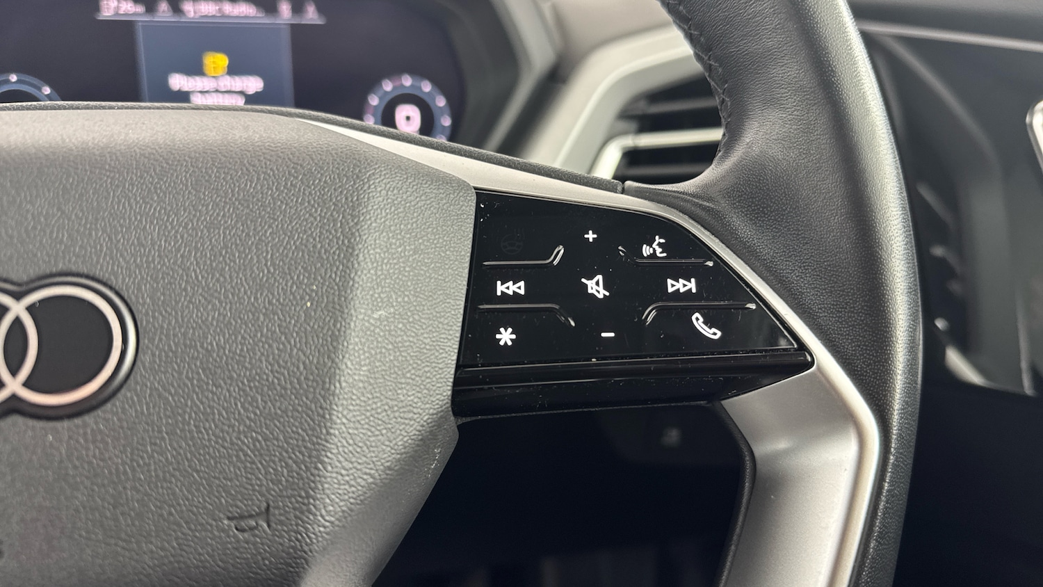 Used Audi Q4 e-tron 2022 for sale - 76197779: Photo 23