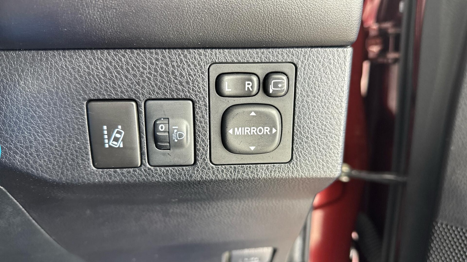 Used Toyota RAV4 for sale - 77924865: Photo 21