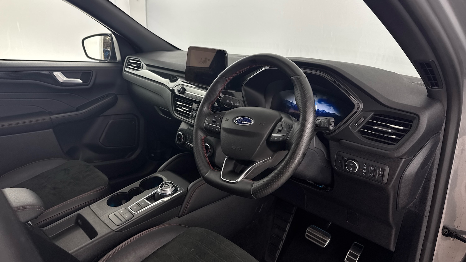 Used Ford Kuga 2023 for sale - 76194624: Photo 45