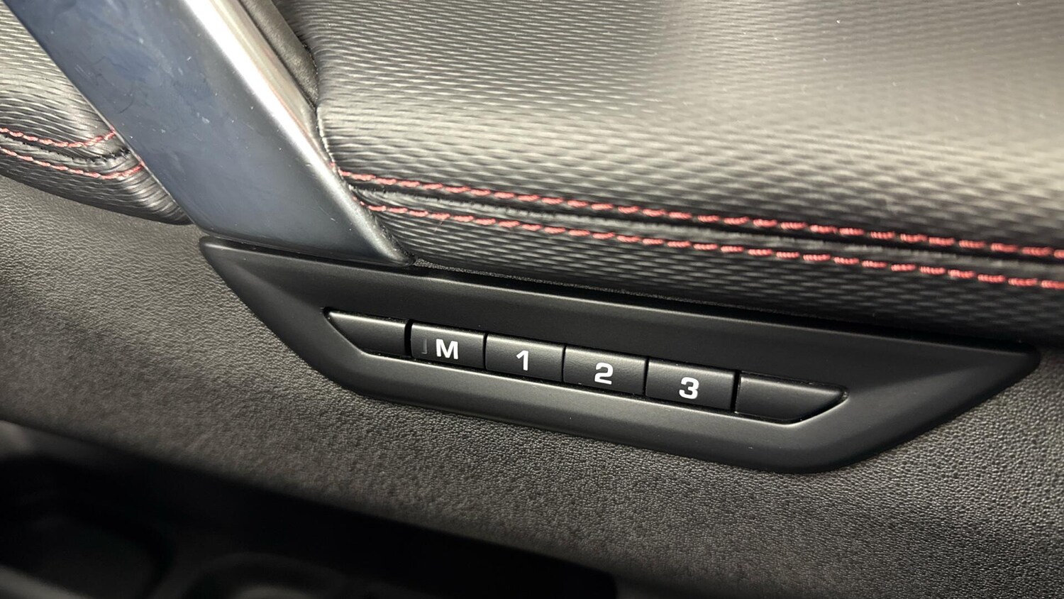 Used Land Rover Discovery Sport 2020 for sale - 78184934: Photo 40