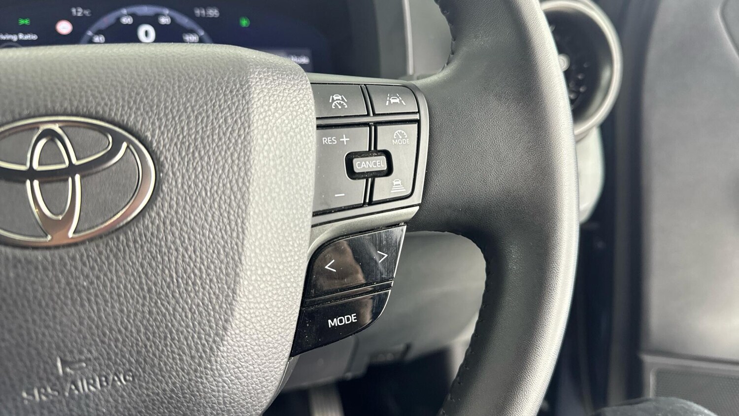 Used Toyota C-HR 2024 for sale - 77646566: Photo 17