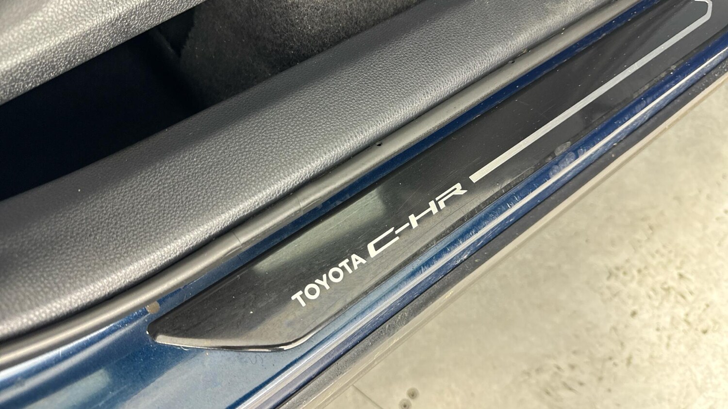 Used Toyota C-HR 2024 for sale - 77646566: Photo 30