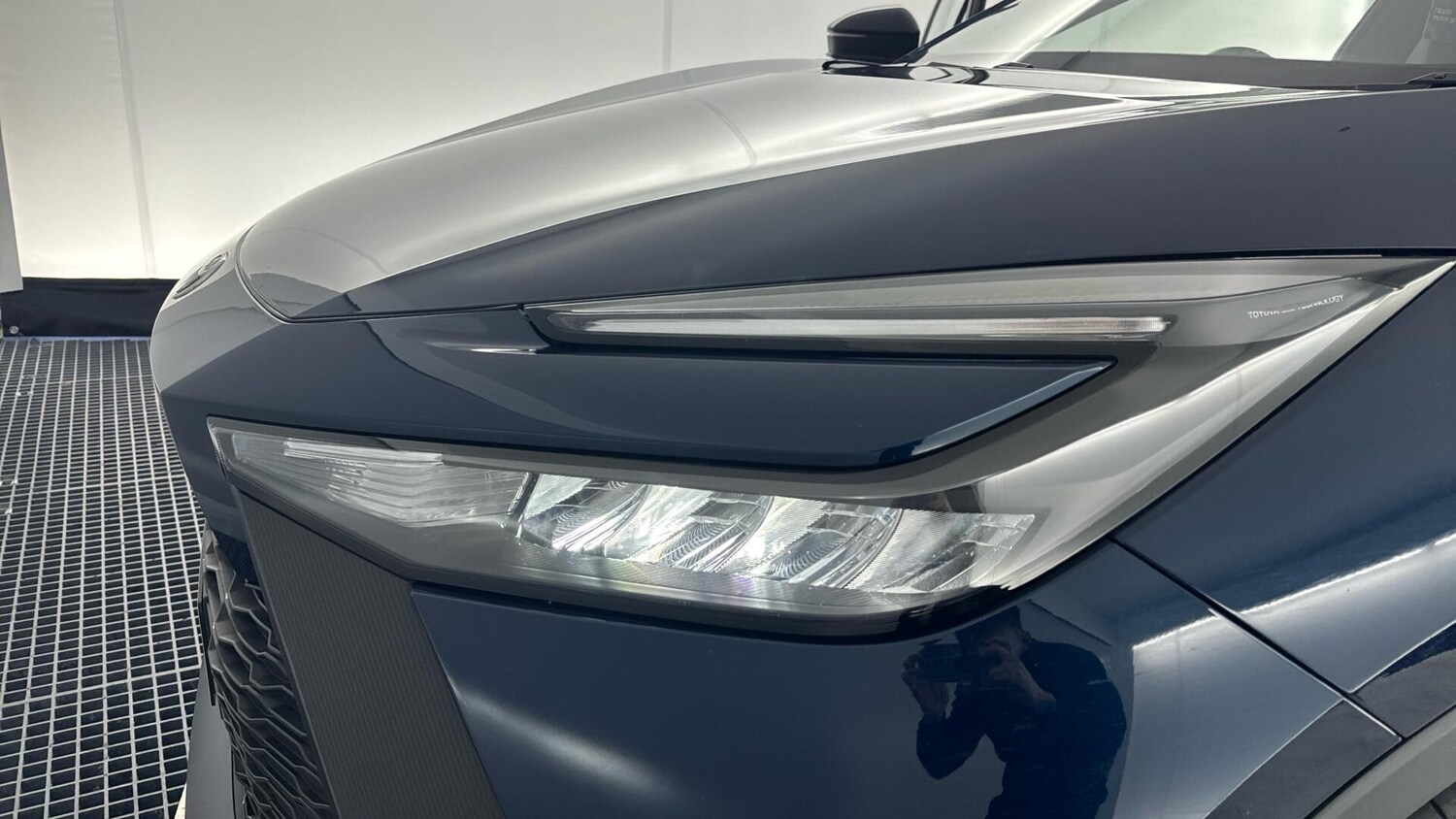 Used Toyota C-HR 2024 for sale - 77646566: Photo 34