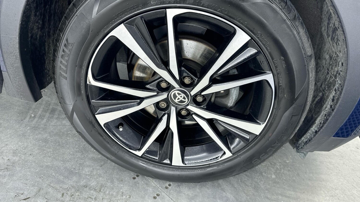 Used Toyota C-HR 2024 for sale - 77646566: Photo 36