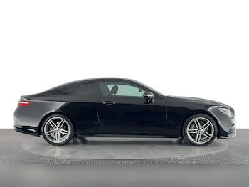 Used Mercedes-Benz E Class 2020 for sale - 78601090: Photo