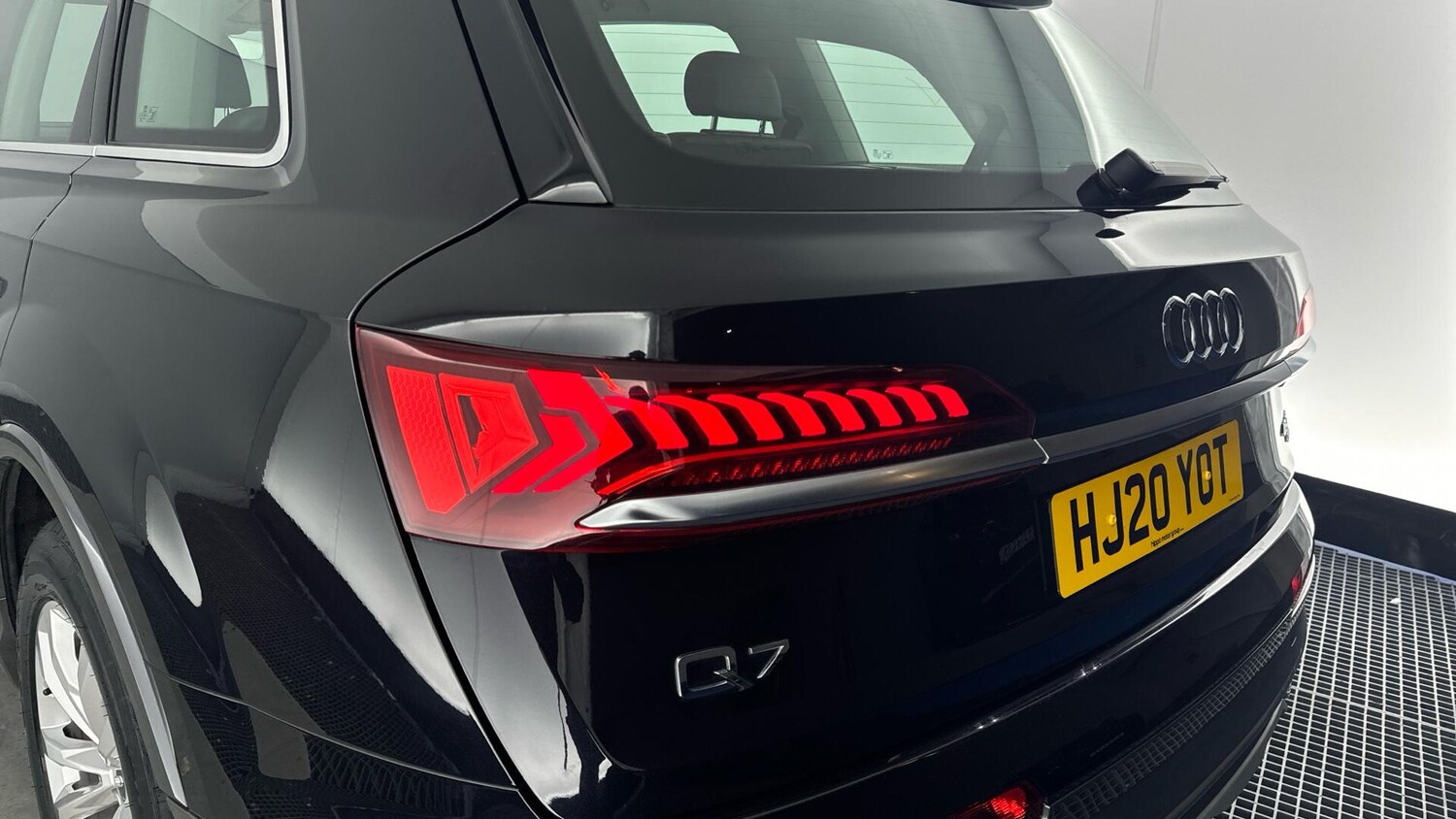 Used Audi Q7 for sale - 77807632: Photo 38