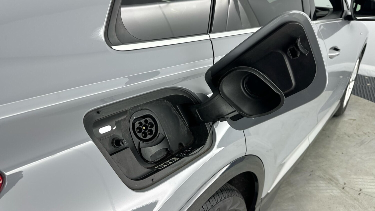 Used Audi Q4 e-tron 2022 for sale - 77351845: Photo 16