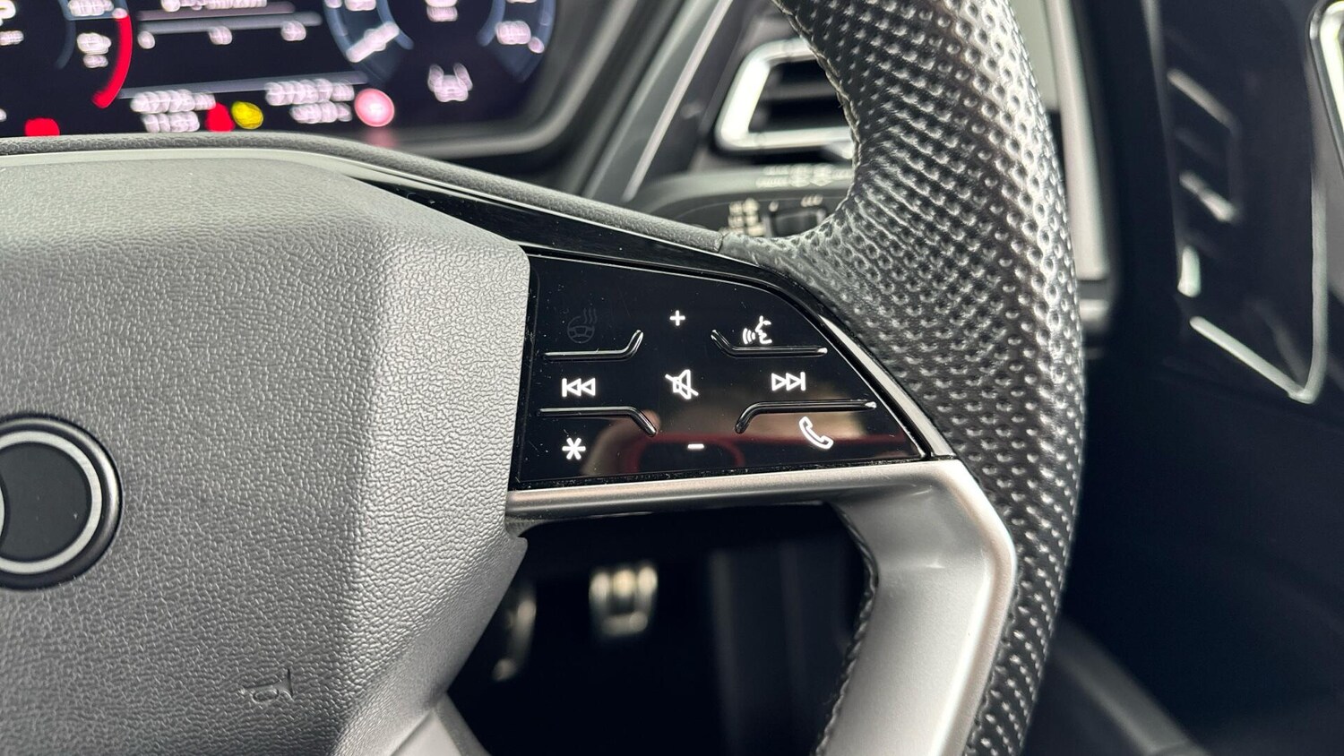 Used Audi Q4 e-tron 2022 for sale - 77351845: Photo 17