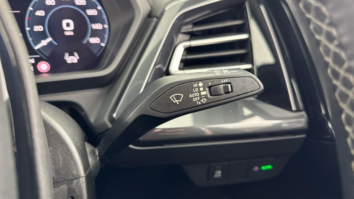 Used Audi Q4 e-tron 2022 for sale - 77351845: Photo 19