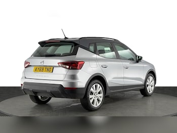 Used SEAT Arona 2019 for sale - 75893211: Photo