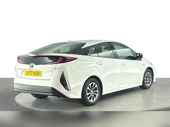Used Toyota Prius 2017 for sale - 78809816: Photo