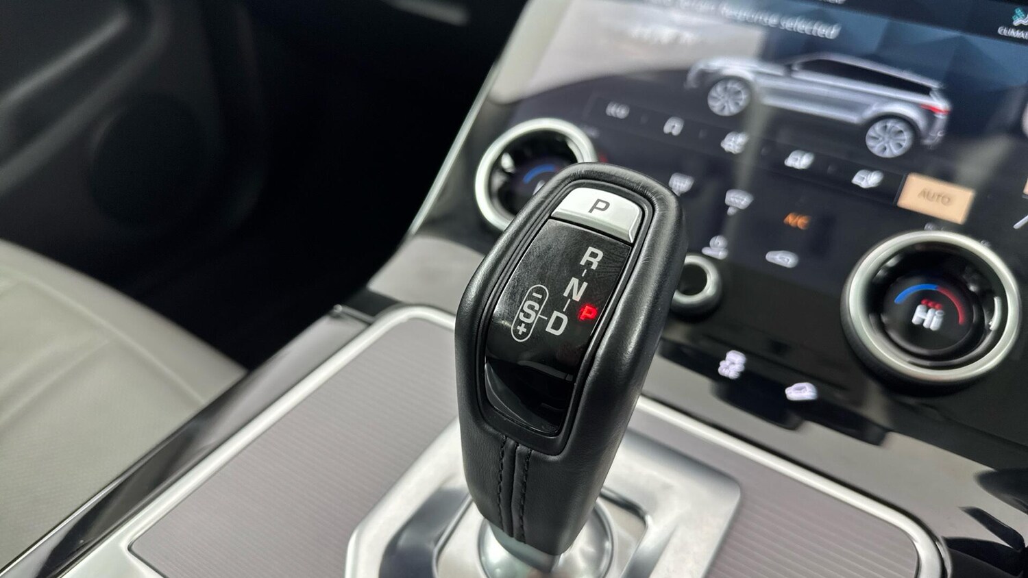 Used Land Rover Range Rover Evoque 2021 for sale - 77977793: Photo 17