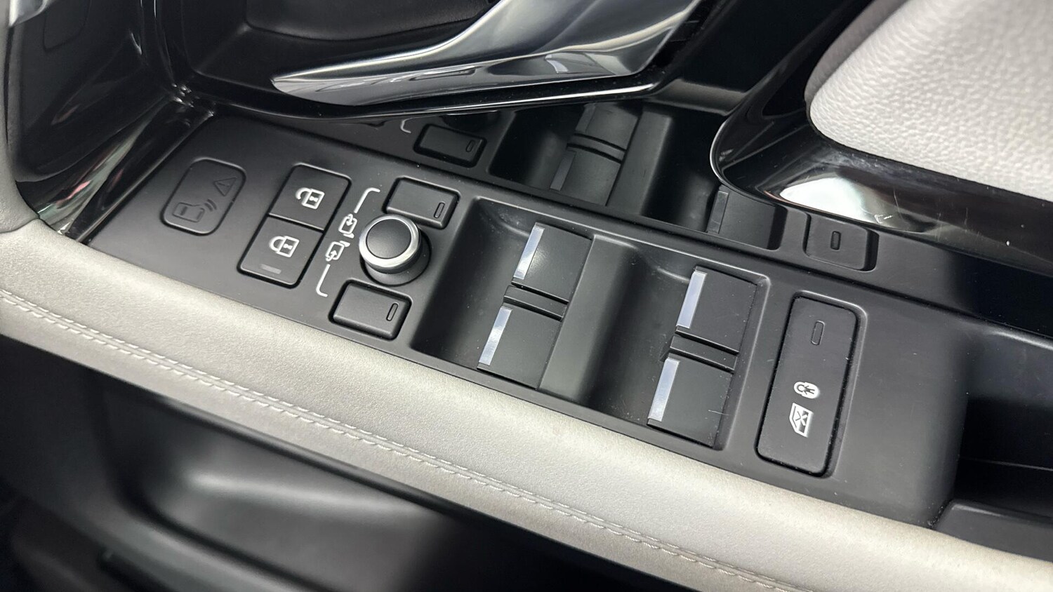 Used Land Rover Range Rover Evoque 2021 for sale - 77977793: Photo 20