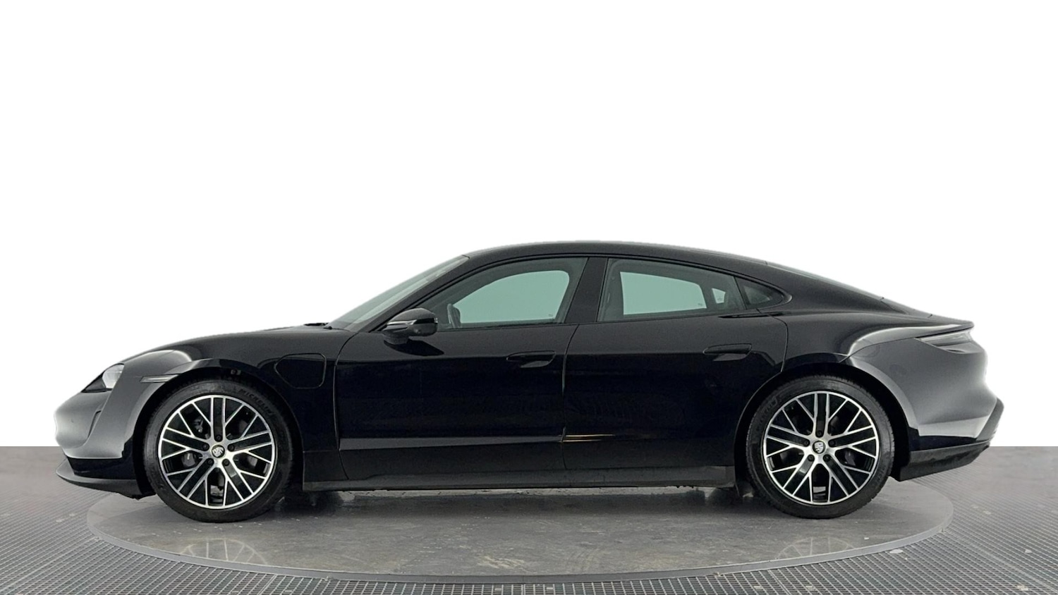 Used Porsche Taycan 2022 for sale - 76142803: Photo 42