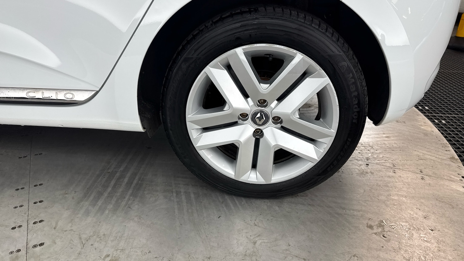 Used Renault Clio 2020 for sale - 76144479: Photo 60