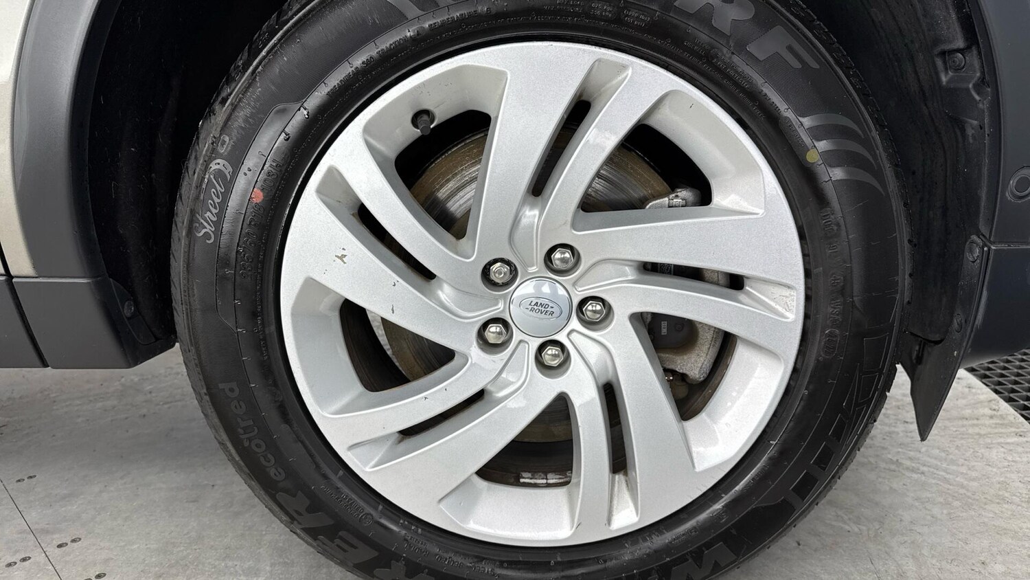 Used Land Rover Discovery Sport 2021 for sale - 77852963: Photo 17