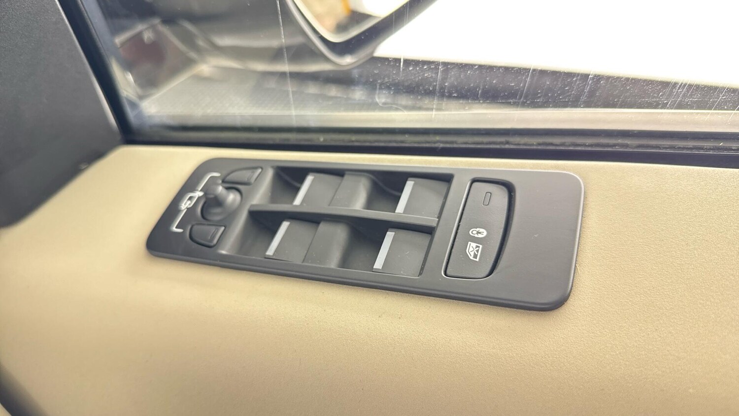 Used Land Rover Discovery Sport 2021 for sale - 77852963: Photo 23