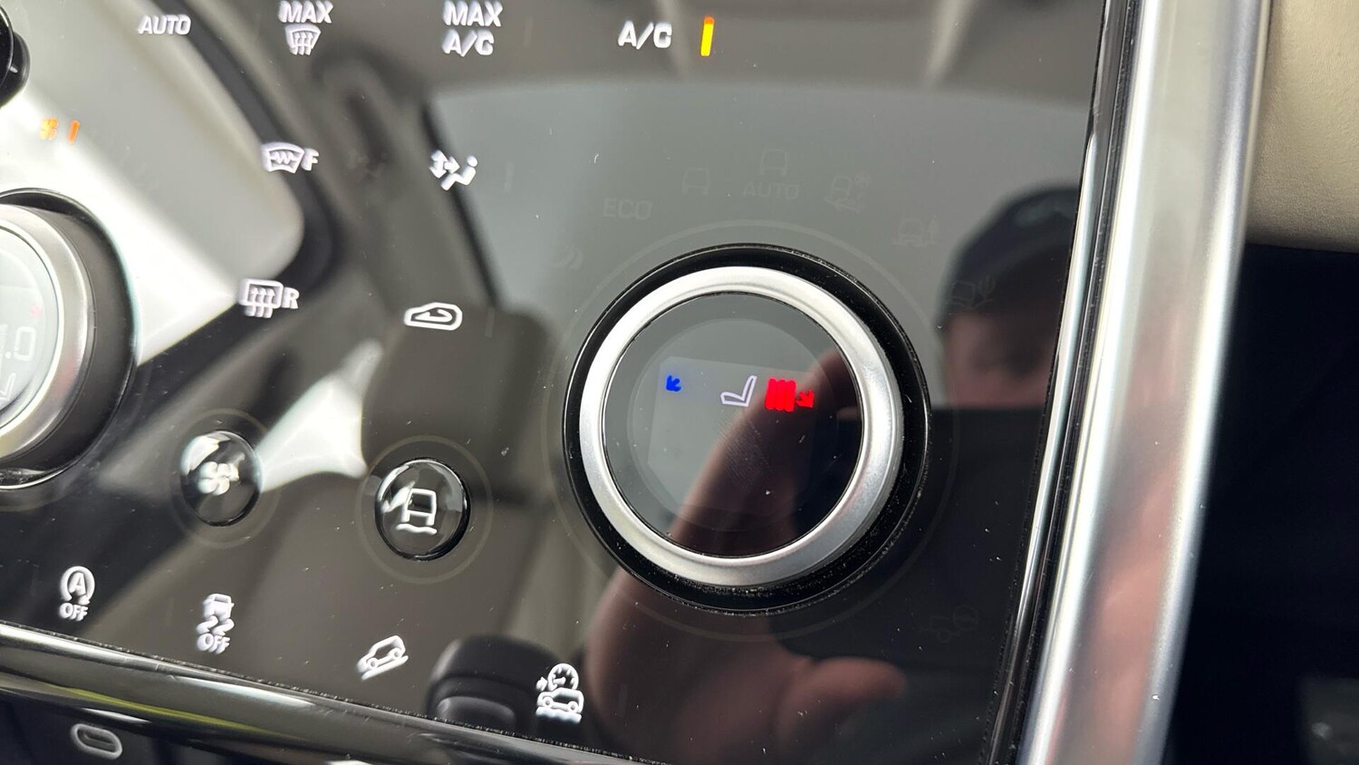 Used Land Rover Discovery Sport 2021 for sale - 77852963: Photo 28