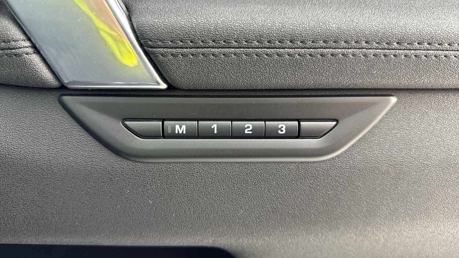 Used Land Rover Discovery Sport 2021 for sale - 77852963: Photo 31