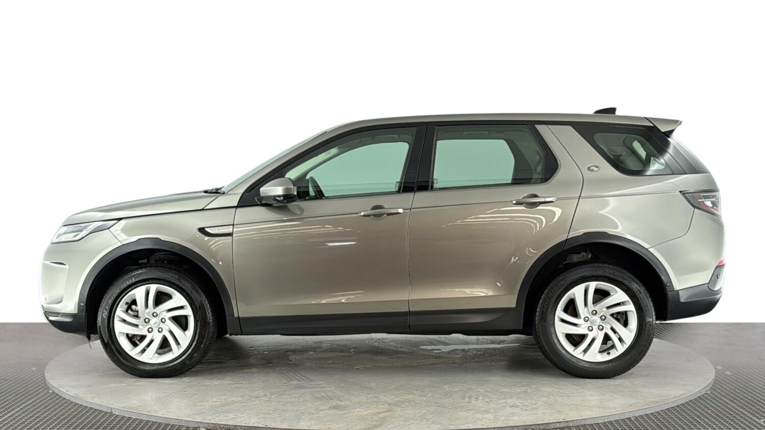 Used Land Rover Discovery Sport 2021 for sale - 77852963: Photo 7