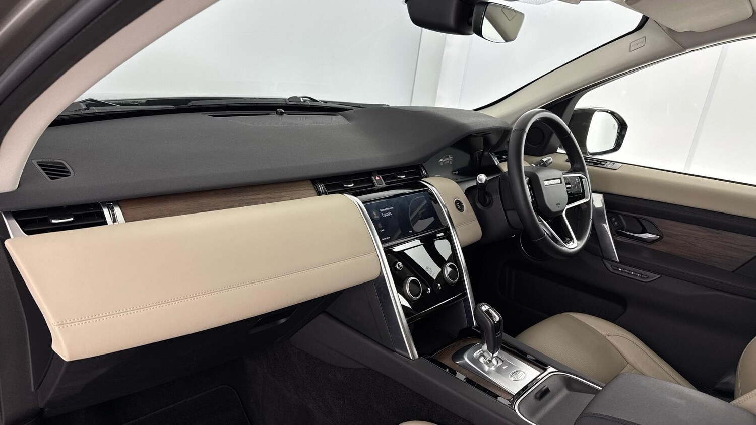 Used Land Rover Discovery Sport 2021 for sale - 77852963: Photo 9