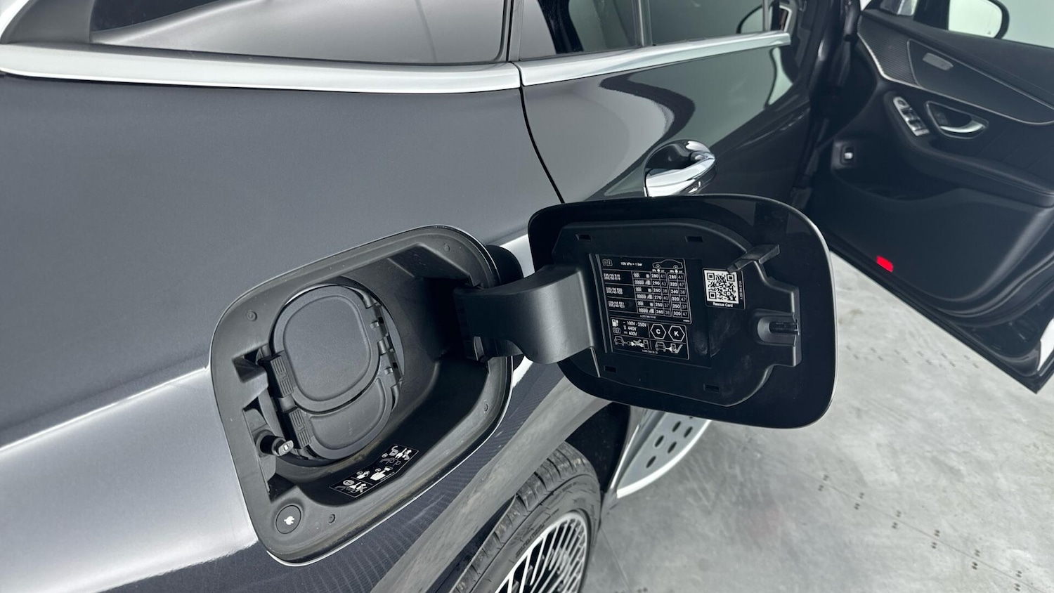 Used Mercedes-Benz EQC for sale - 78101158: Photo 16