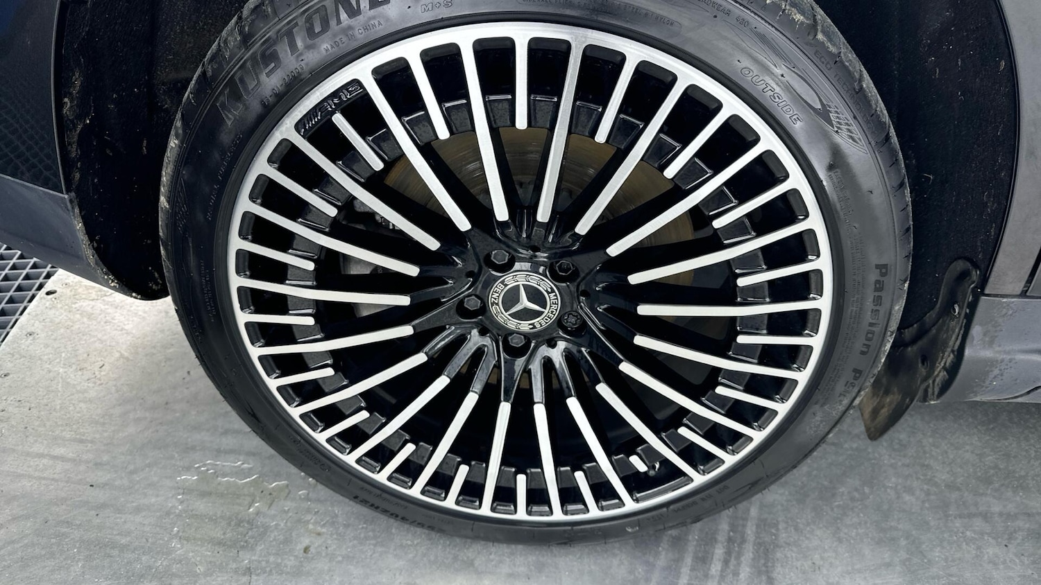 Used Mercedes-Benz EQC for sale - 78101158: Photo 32