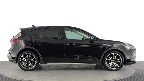 Used Ford Focus 2022 for sale - 76264505: Photo 3