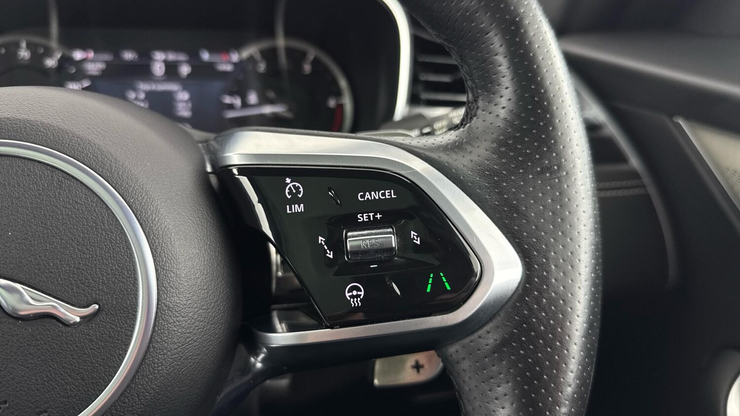 Used Jaguar F-Pace for sale - 77823734: Photo 19