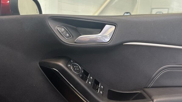 Used Ford Fiesta 2021 for sale - 76142809: Photo 25