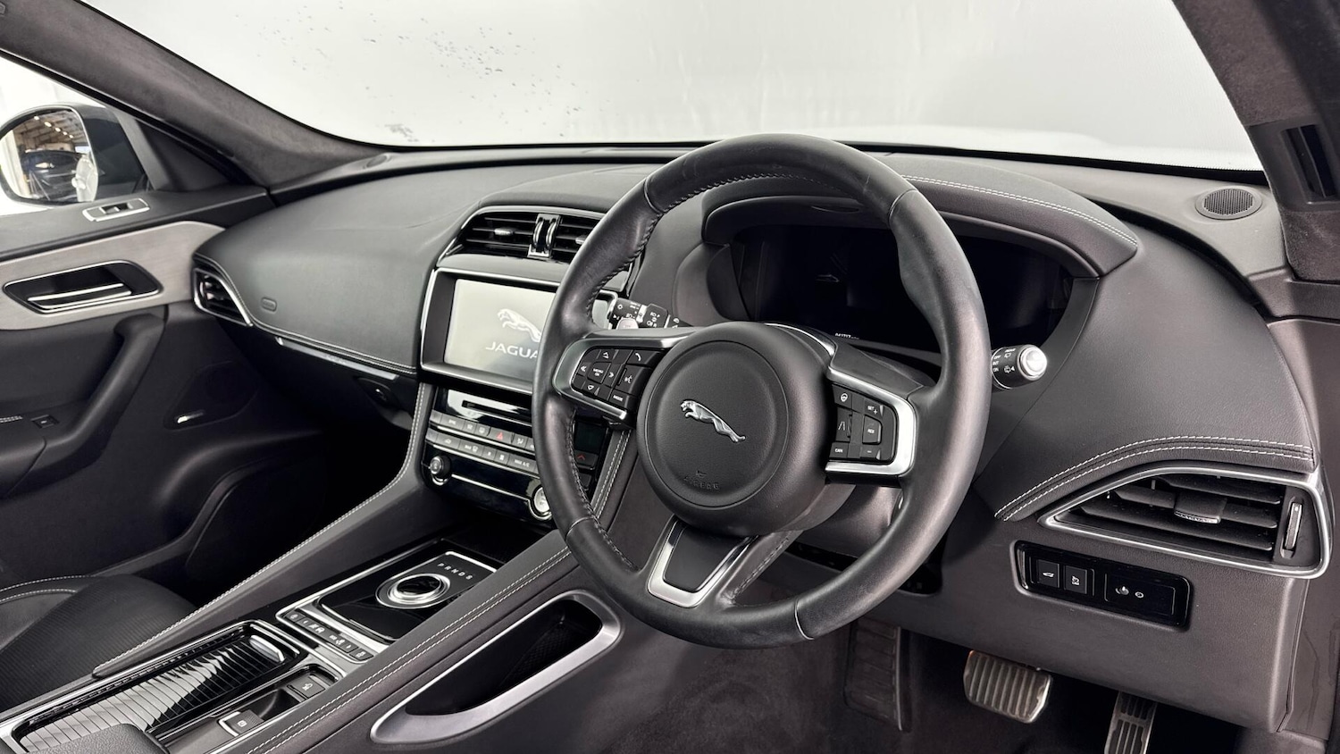 Used Jaguar F-Pace 2020 for sale - 77994144: Photo 10