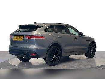 Used Jaguar F-Pace 2020 for sale - 75701396: Photo
