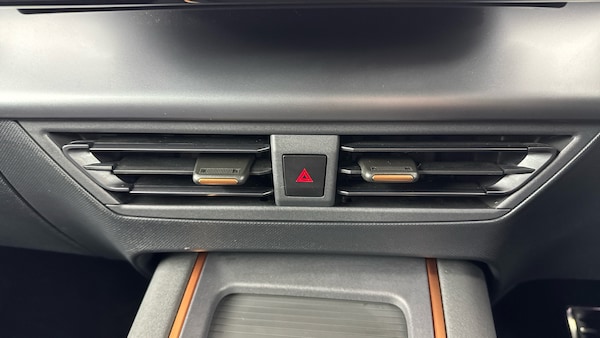 Used Cupra Born 2024 for sale - 76224756: Photo 52