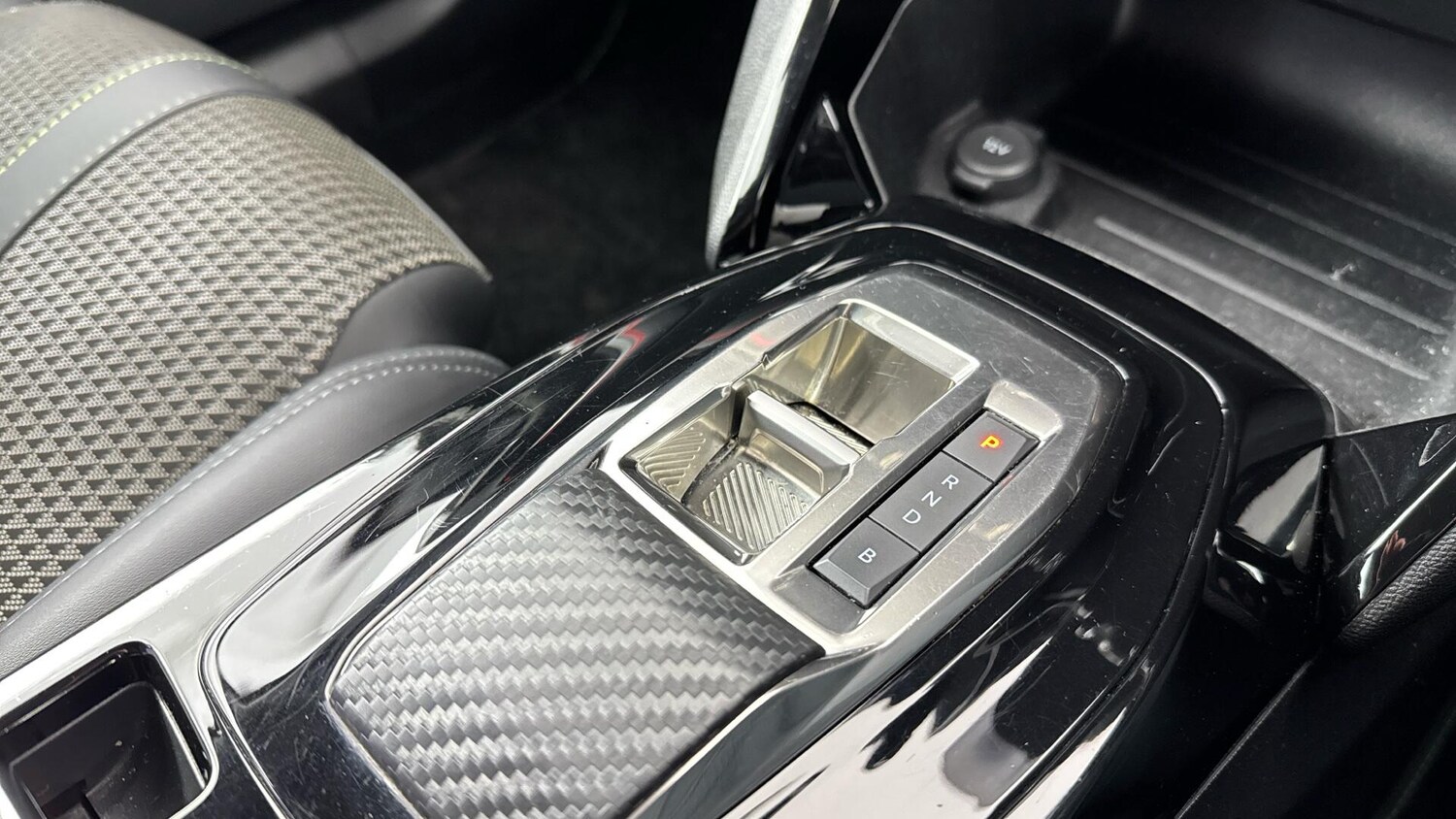 Used Peugeot 2008 2022 for sale - 77939567: Photo 17