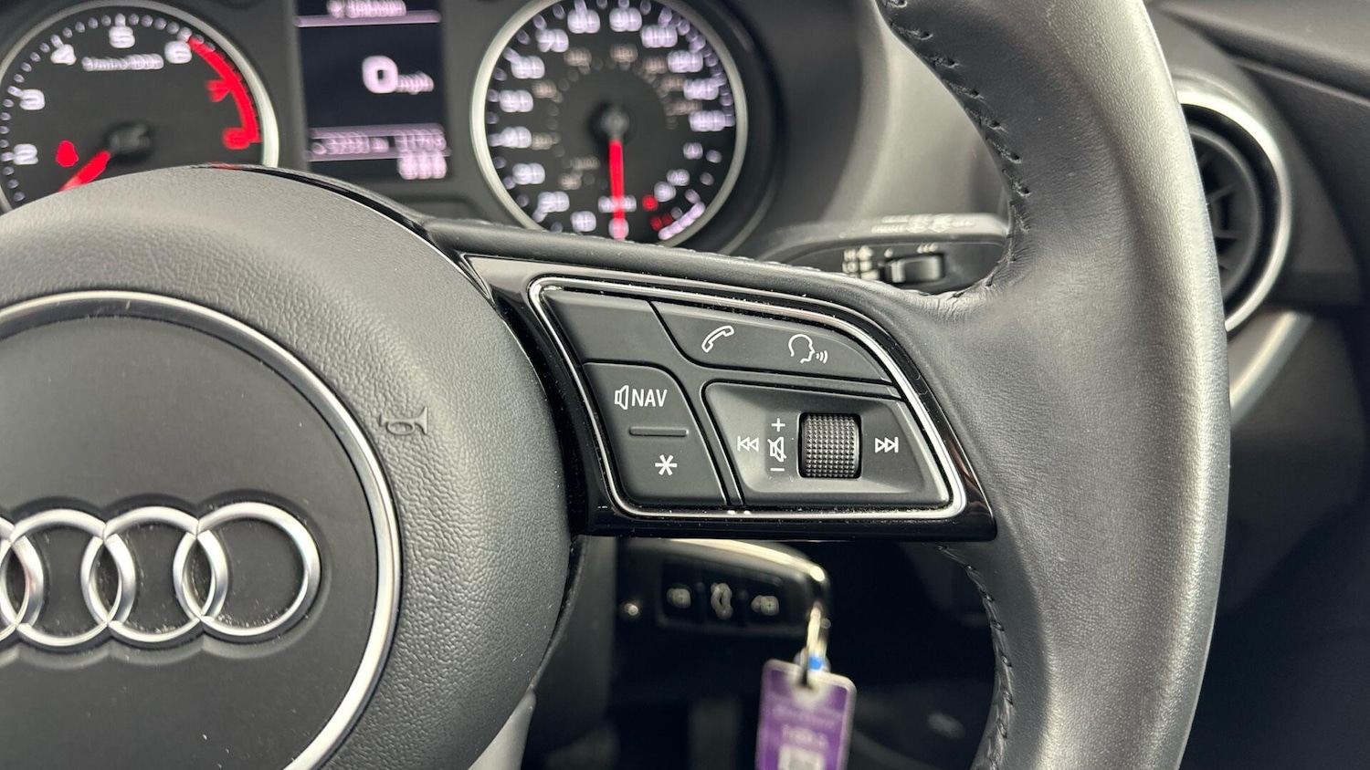 Used Audi Q2 2020 for sale - 78184363: Photo 16