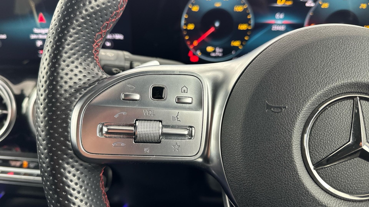 Used Mercedes-Benz EQA 2022 for sale - 77344245: Photo 17