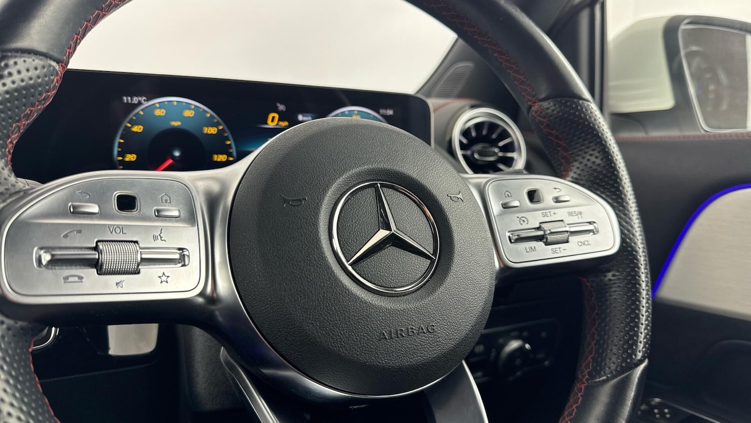 Used Mercedes-Benz EQA 2022 for sale - 77344245: Photo 31