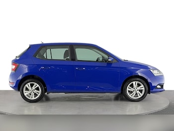 Used Skoda Fabia 2019 for sale - 76010879: Photo 3