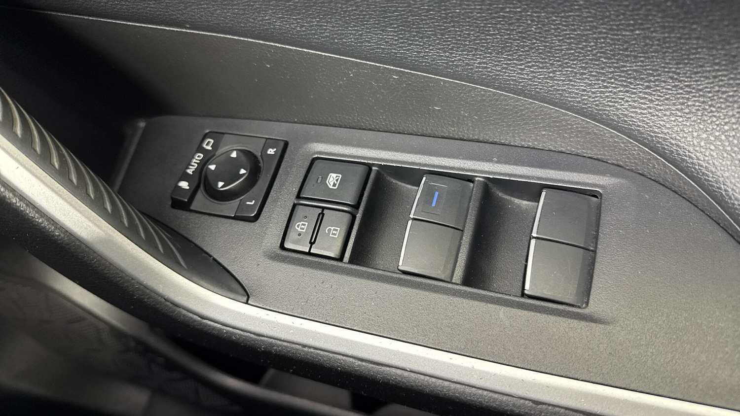 Used Toyota RAV4 2020 for sale - 78184314: Photo 20