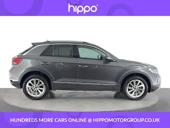 Used Volkswagen T-Roc 2024 for sale - 77524395: Photo
