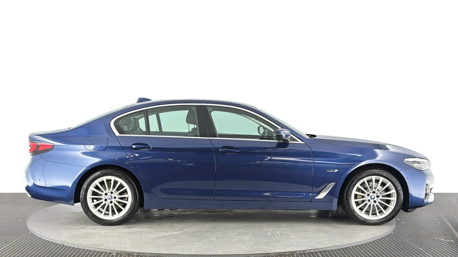 Used BMW 5 Series 2021 for sale - 77853549: Photo 3