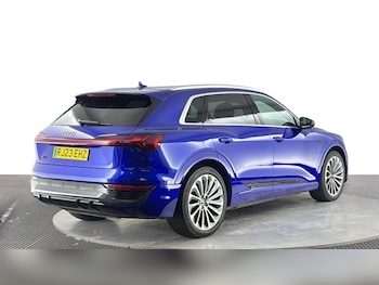 Used Audi Q8 2023 for sale - 79543935: Photo