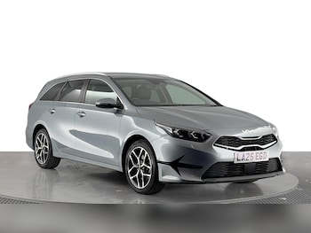 Used Kia Ceed 2025 for sale - 79316361: Photo