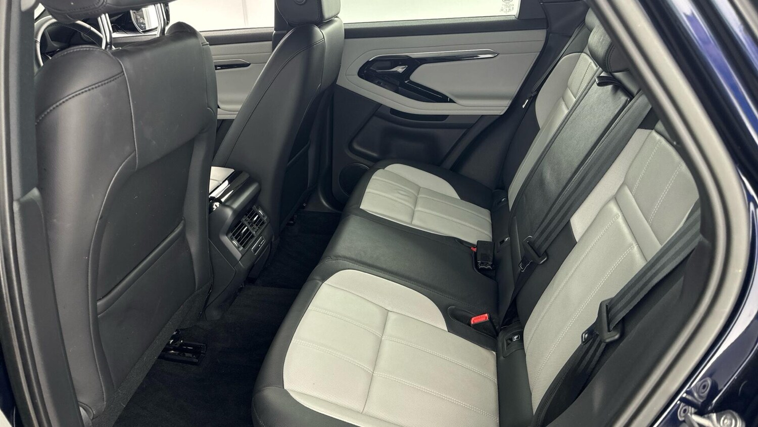 Used Land Rover Range Rover Evoque 2023 for sale - 78157618: Photo 14