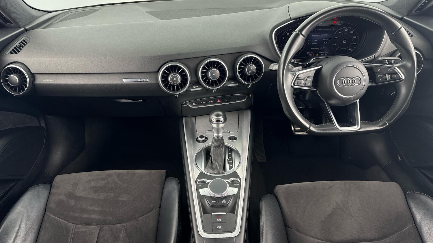 Used Audi TT 2018 for sale - 77769232: Photo 11